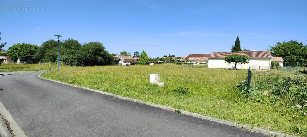 Terrain à LIBOURNE