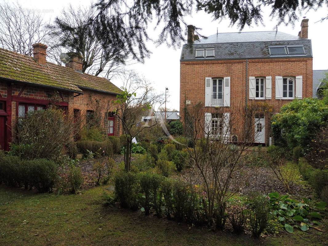 Maison à LAMOTTE-BEUVRON