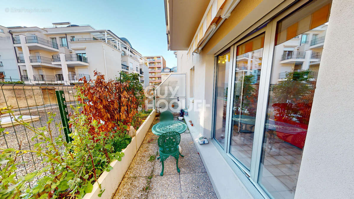 Appartement à AIX-LES-BAINS