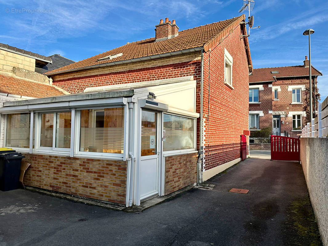 Maison à CHAUNY