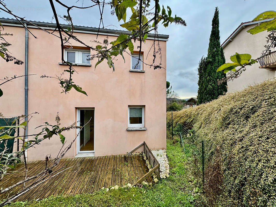 Maison à CLERMONT-FERRAND