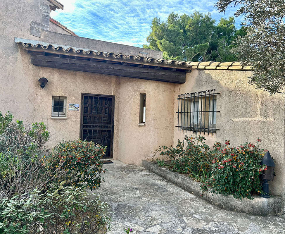 Maison à CARRY-LE-ROUET