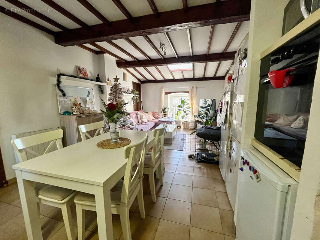 Appartement à NOVES