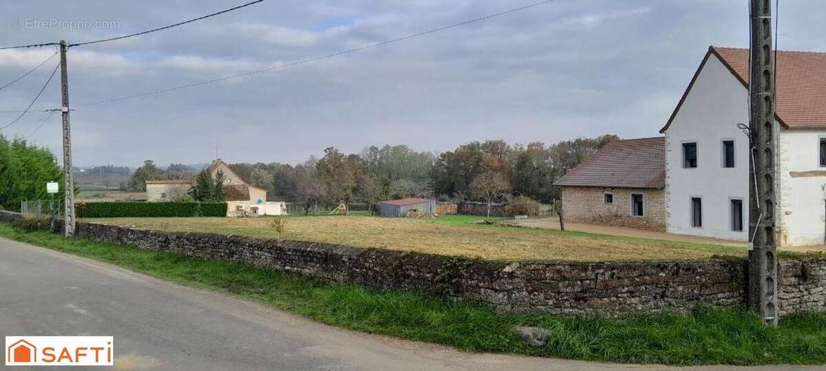 Photo 4 - Terrain à SAINT-GENGOUX-LE-NATIONAL