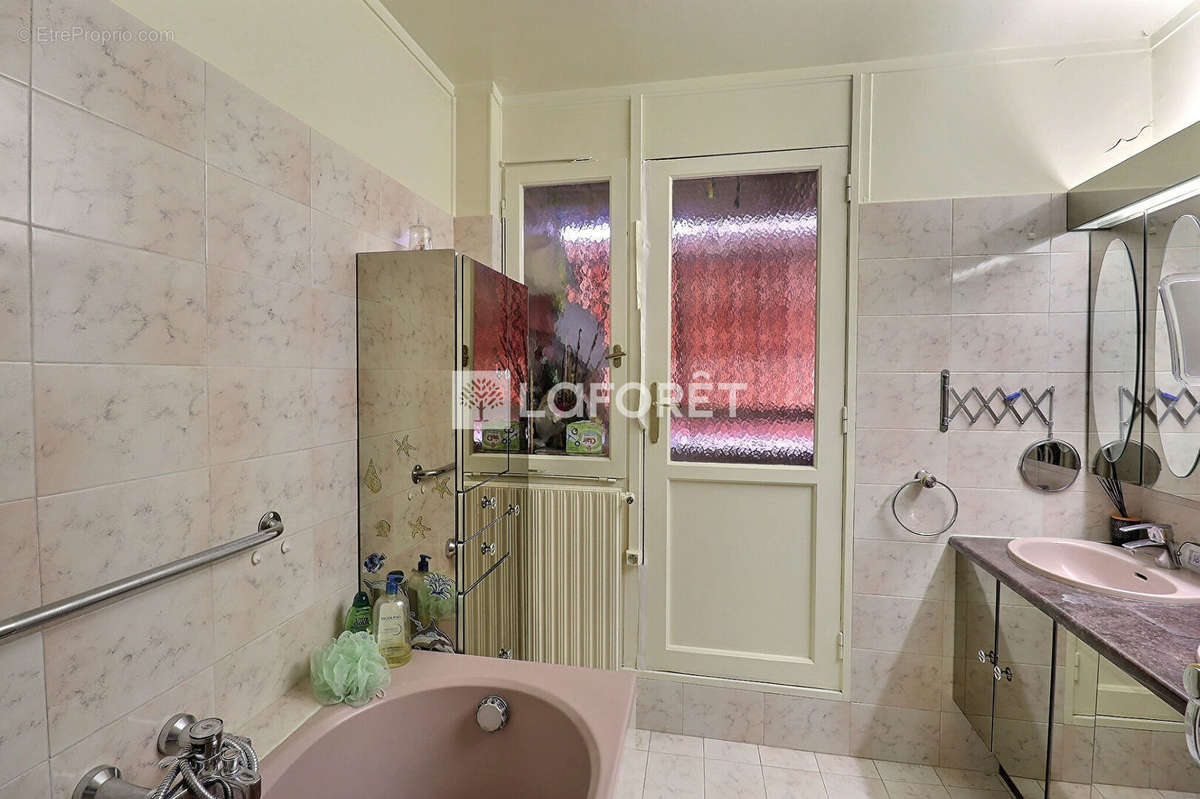 Appartement à VITRY-SUR-SEINE