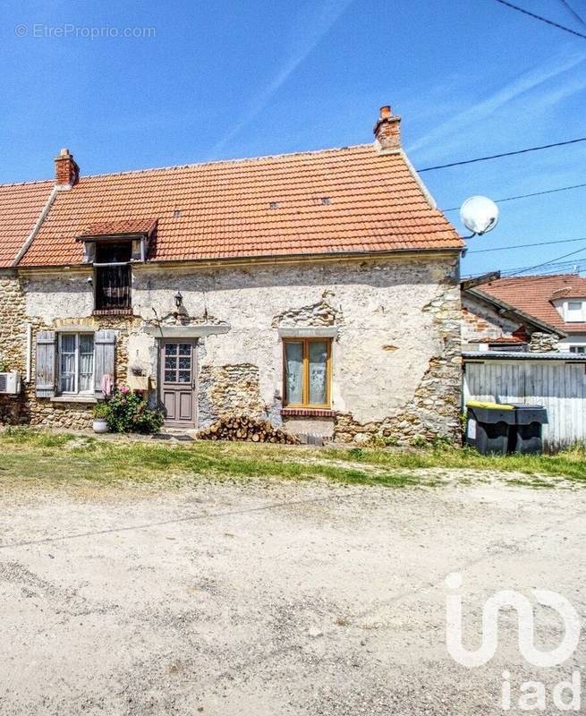 Photo 1 - Maison à DAMMARTIN-SUR-TIGEAUX