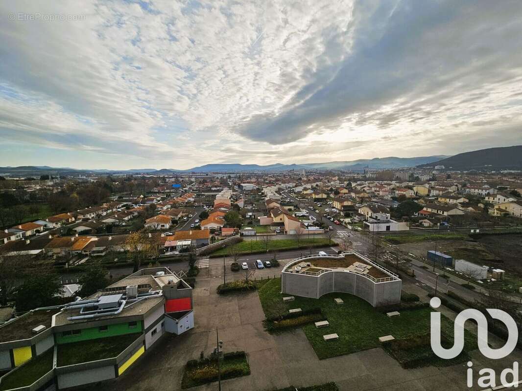 Photo 3 - Appartement à CLERMONT-FERRAND