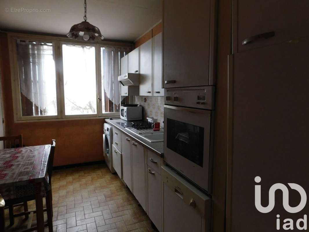 Photo 4 - Appartement à VILLEURBANNE