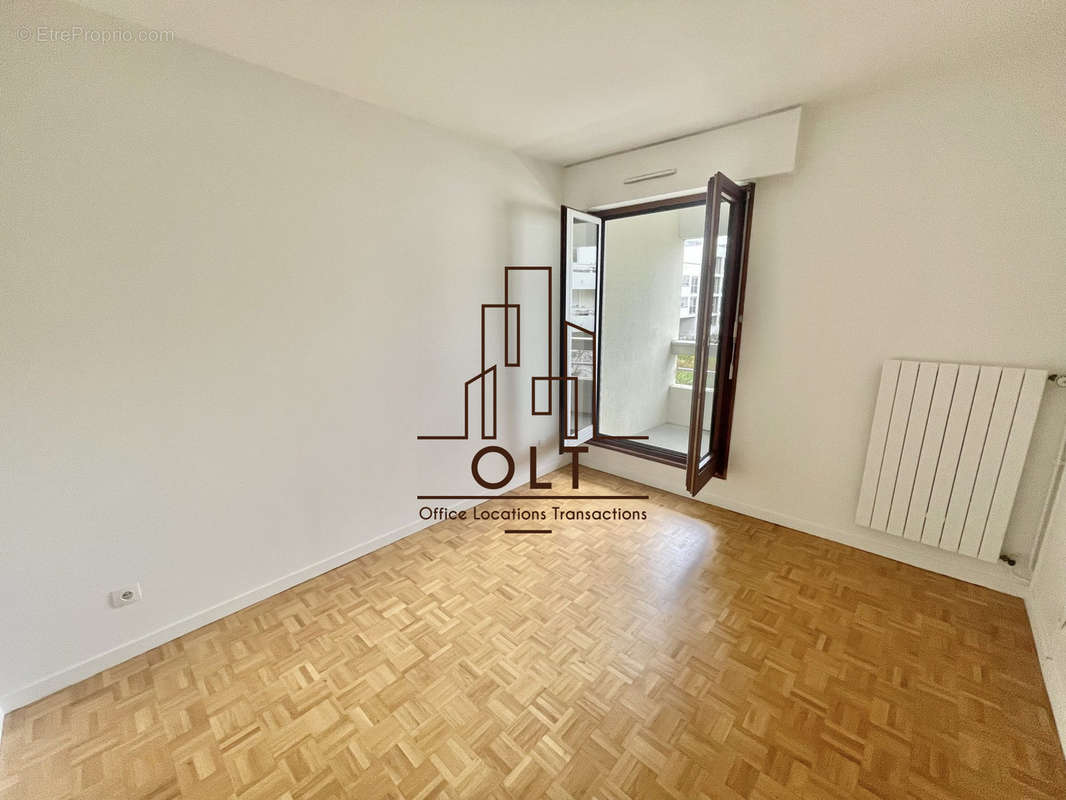 Appartement à SURESNES