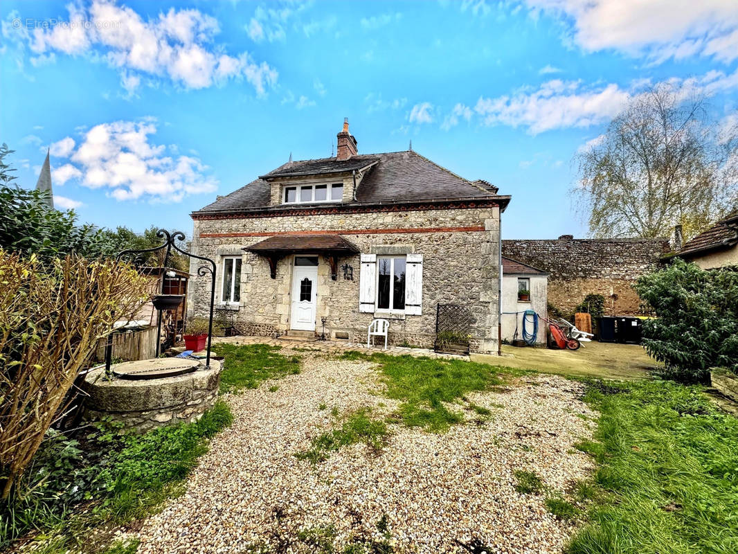 Maison à LA BUSSIERE