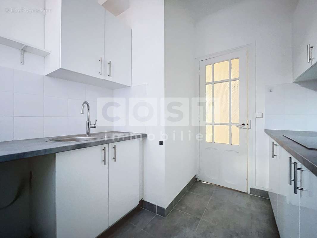 Appartement à ASNIERES-SUR-SEINE