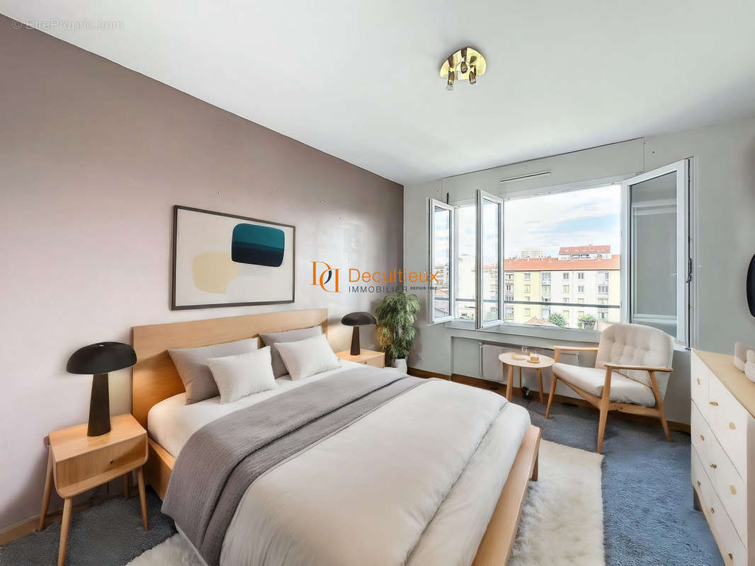 chambre 2 - Appartement à VILLEURBANNE