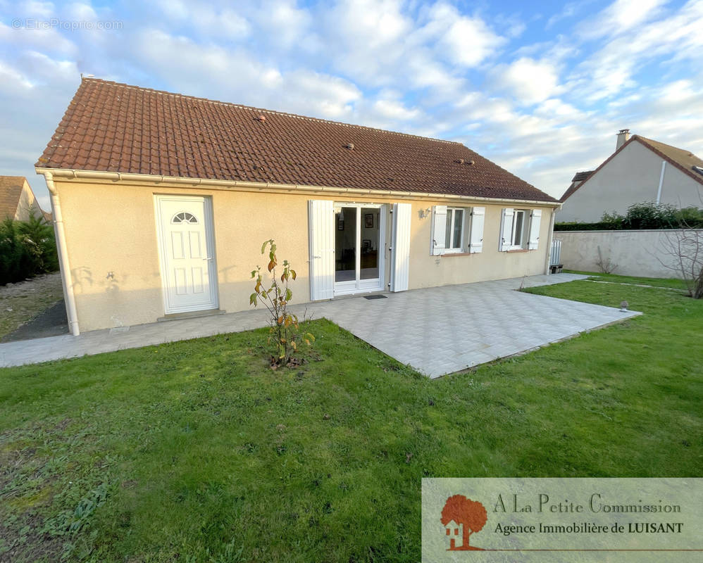 Maison à LE COUDRAY