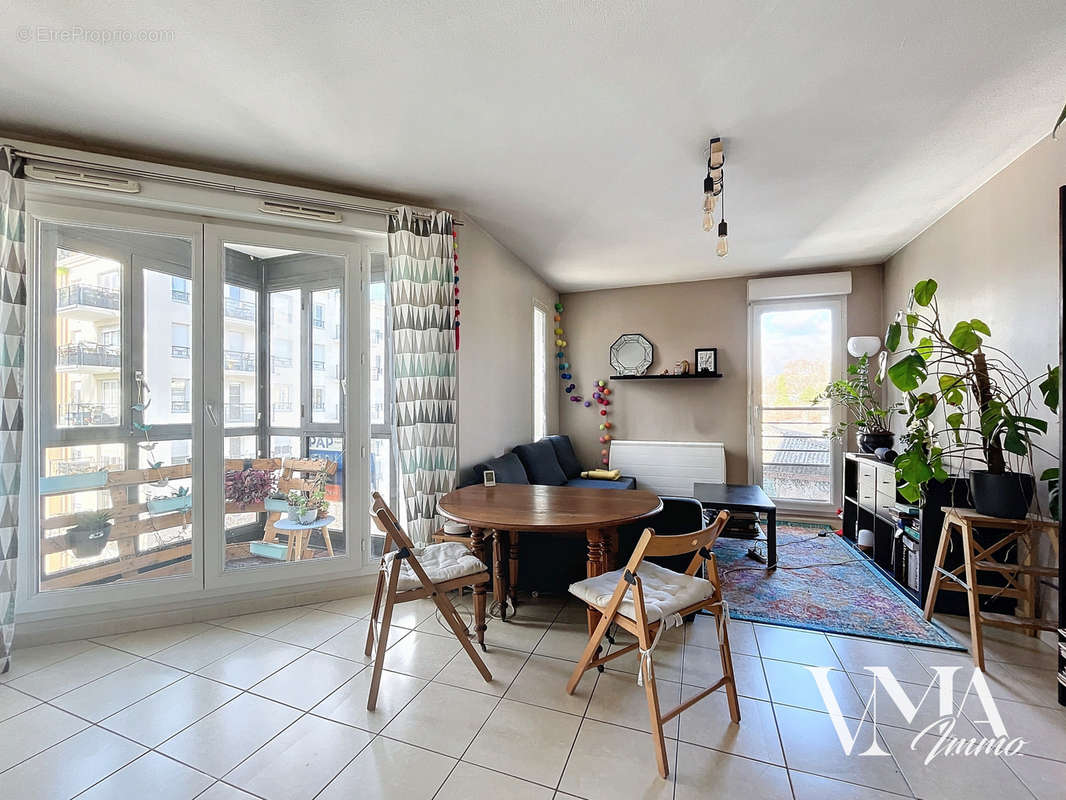 Appartement à LYON-9E