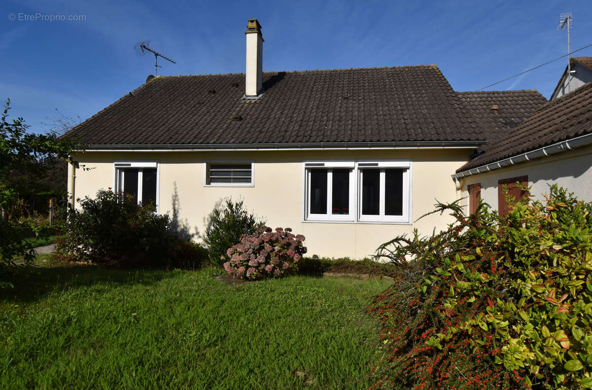 Maison à ILLIERS-COMBRAY