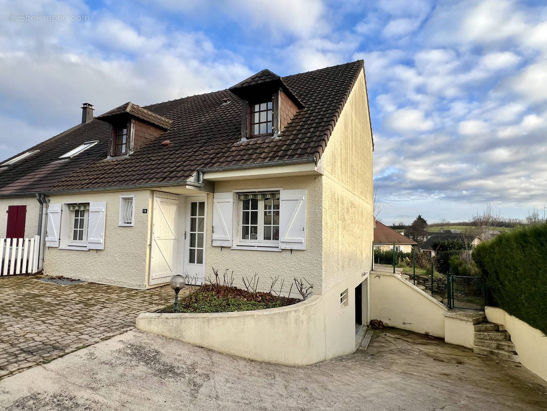 Maison à SEMUR-EN-AUXOIS