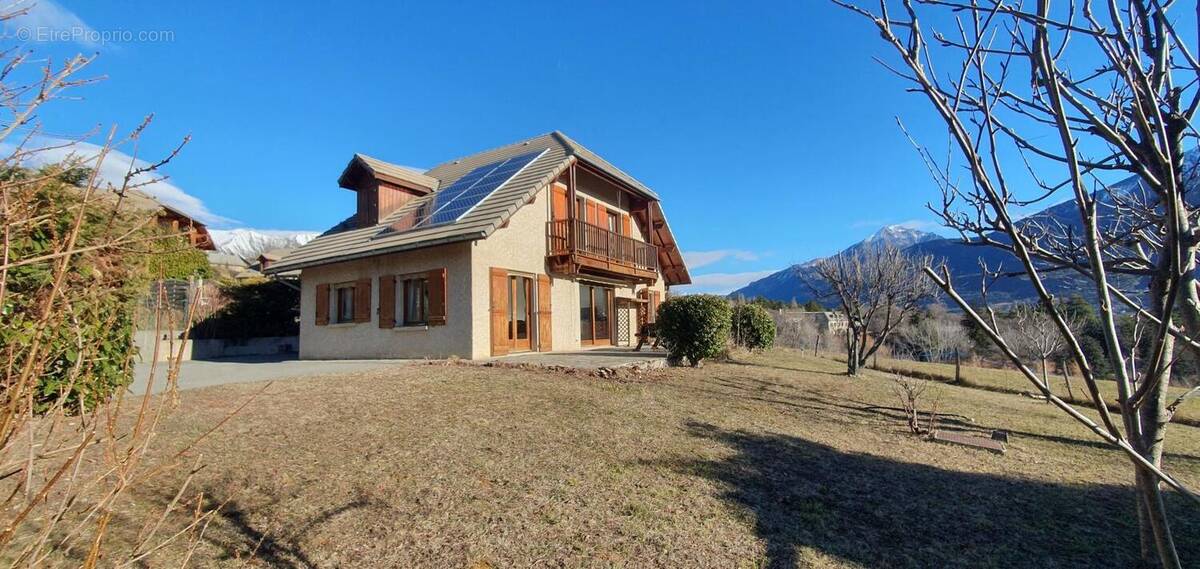 Maison à EMBRUN