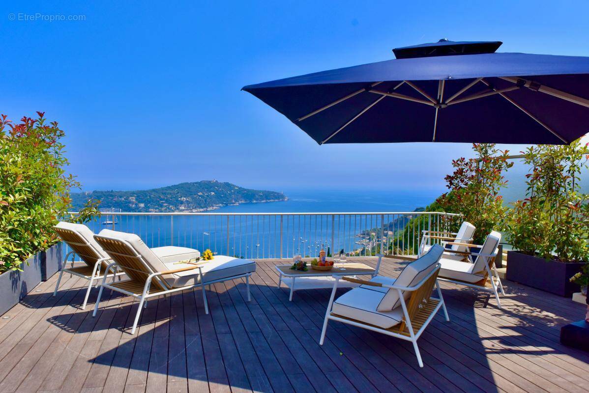 Appartement à VILLEFRANCHE-SUR-MER