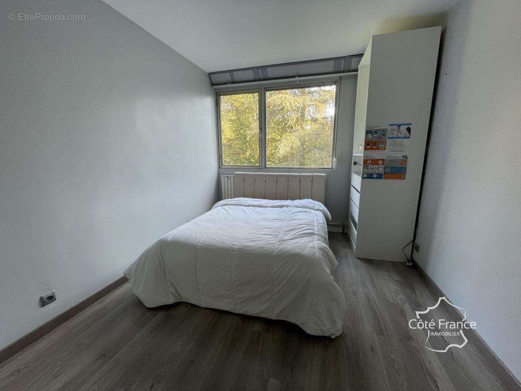 Appartement à VAIRES-SUR-MARNE