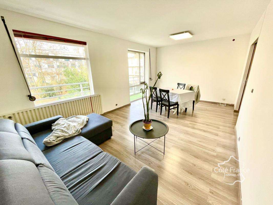 Appartement à VAIRES-SUR-MARNE