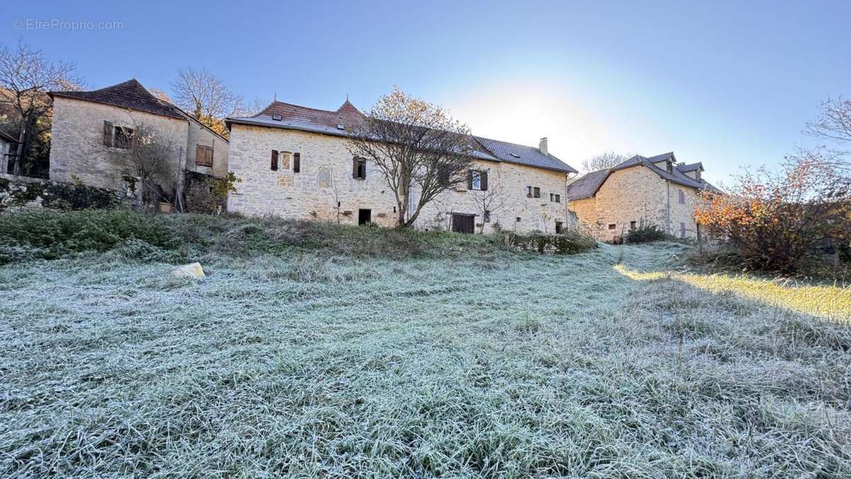 Maison à ESPAGNAC-SAINTE-EULALIE