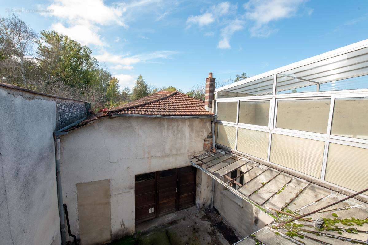 Maison à BLAYE-LES-MINES