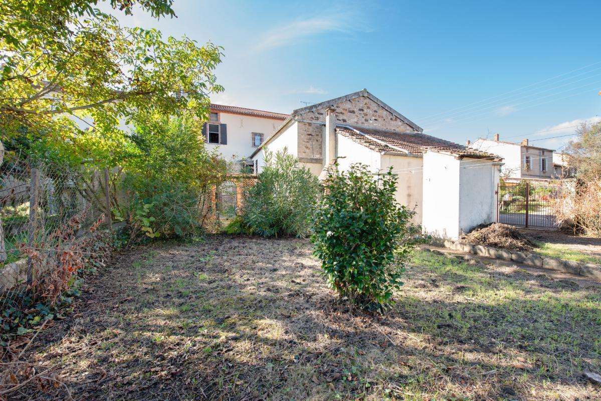 Maison à BLAYE-LES-MINES