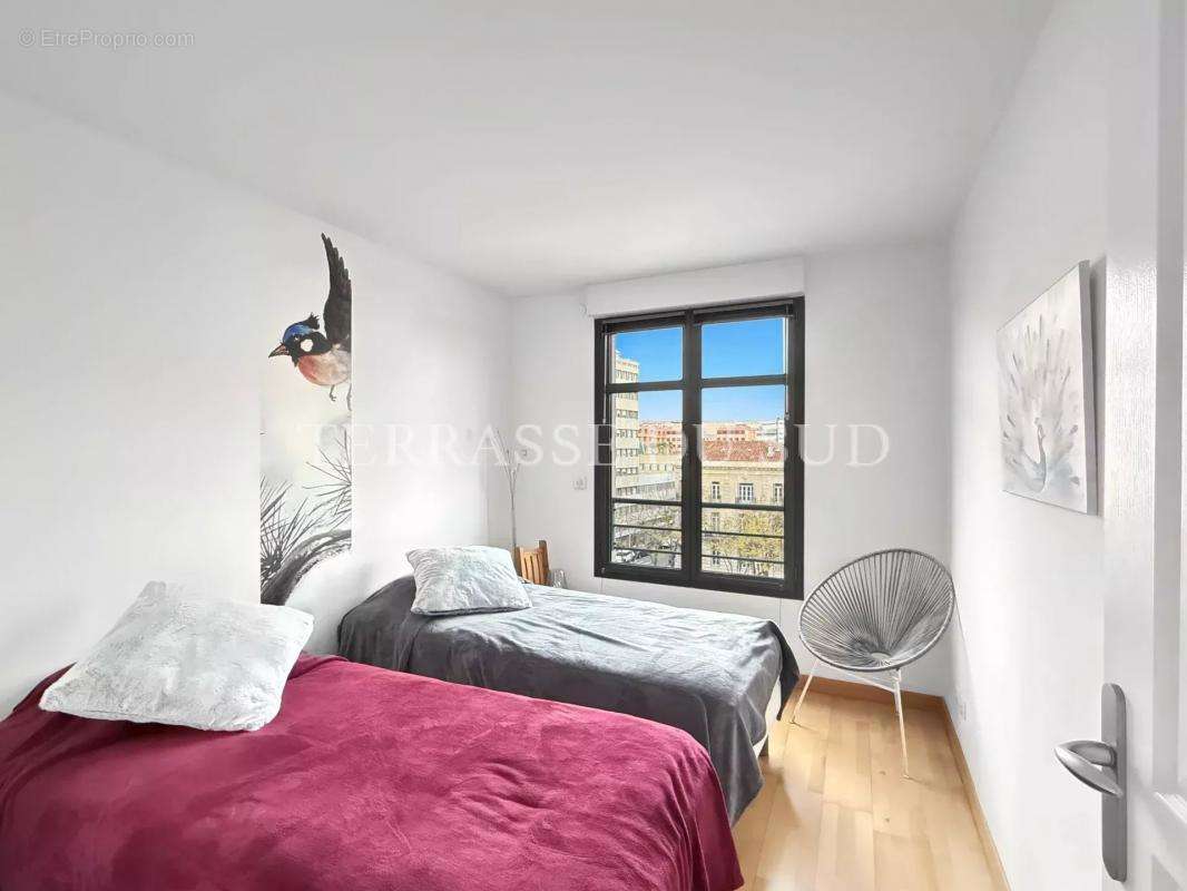 Appartement à MARSEILLE-8E