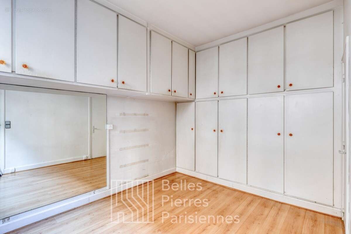 Appartement à PARIS-19E