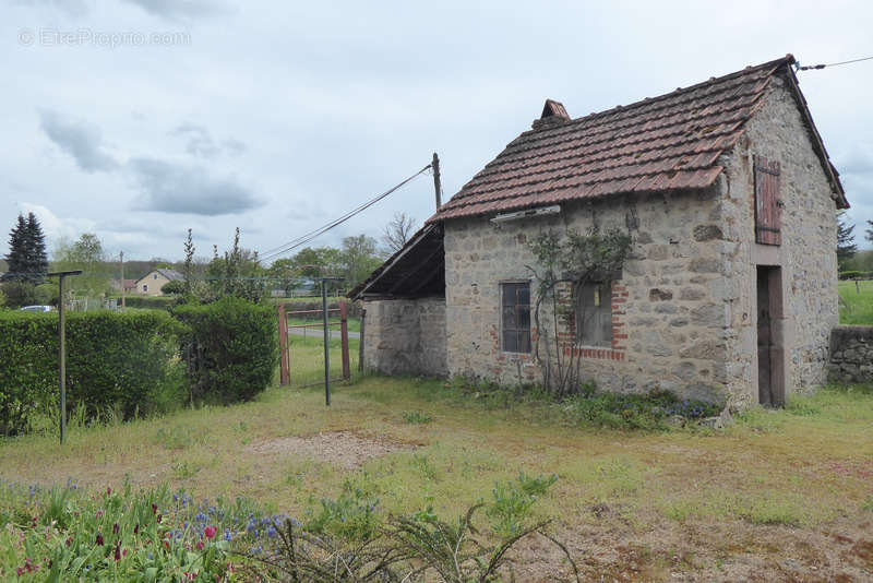 Maison à SAINT-NIZIER-SUR-ARROUX