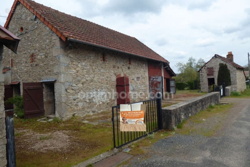 Maison à SAINT-NIZIER-SUR-ARROUX