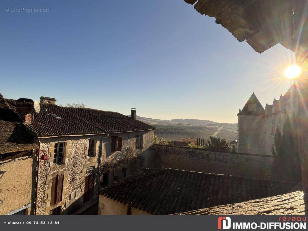 Maison à VERTEUIL-D&#039;AGENAIS