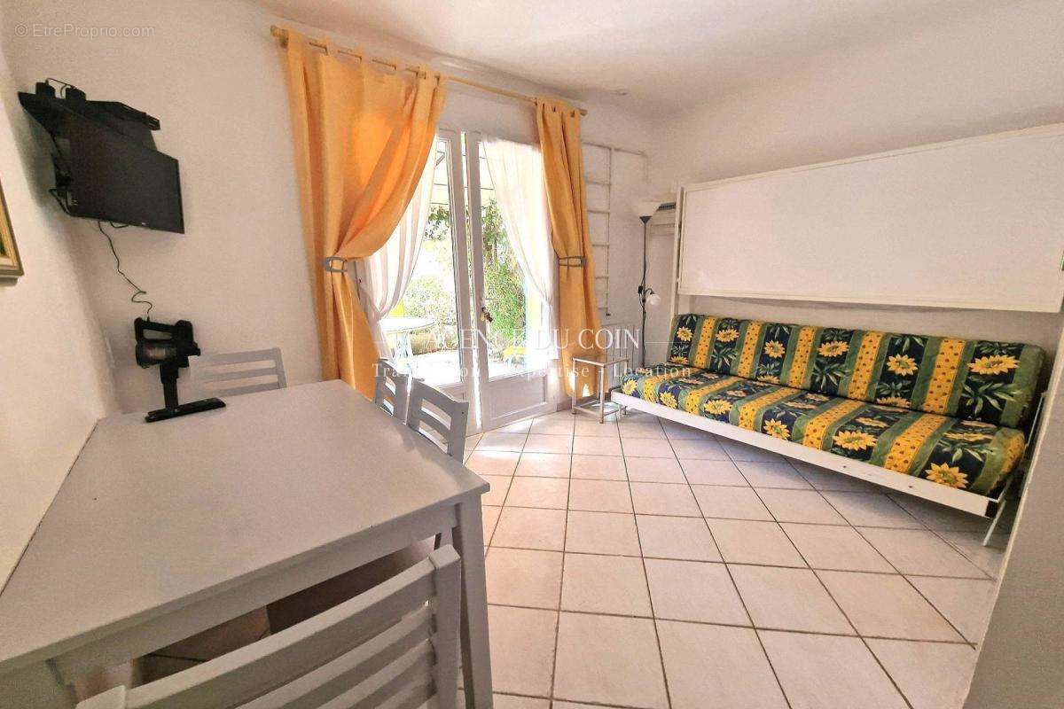 Appartement à FIGANIERES