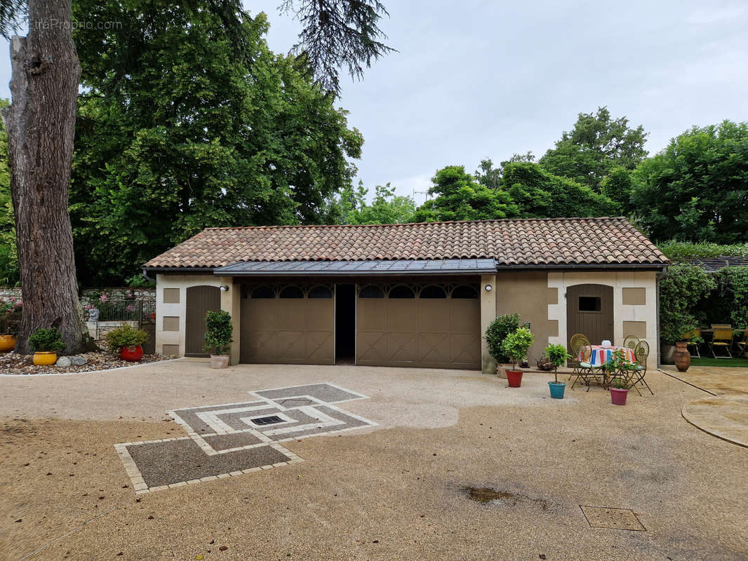 Maison à VILLENEUVE-SUR-LOT