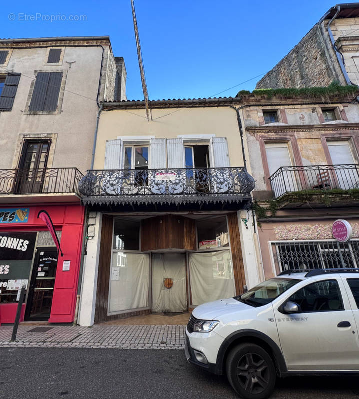 Appartement à FUMEL