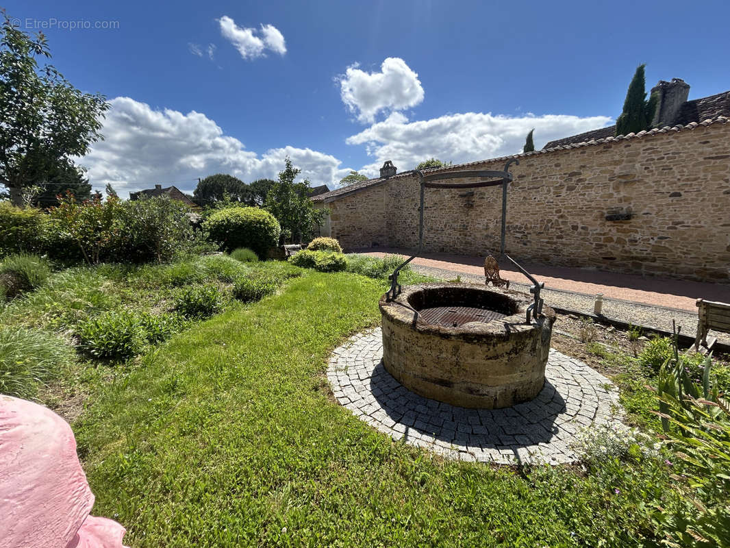 Maison à SAINT-SULPICE-D&#039;EXCIDEUIL