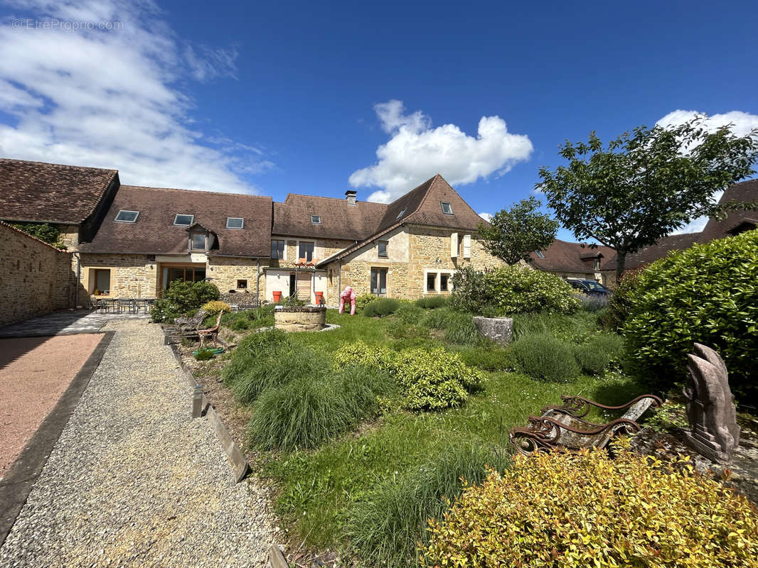 Maison à SAINT-SULPICE-D&#039;EXCIDEUIL