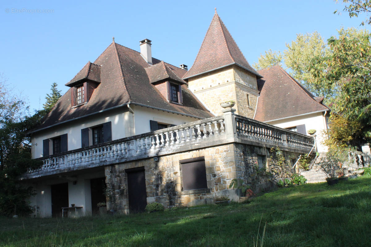 Maison à THIVIERS