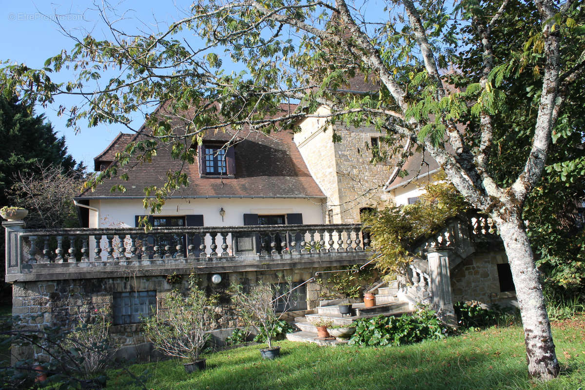 Maison à THIVIERS