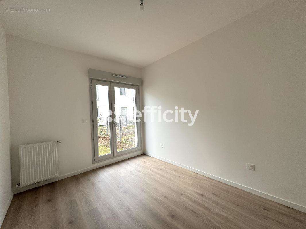 Appartement à ROSNY-SOUS-BOIS