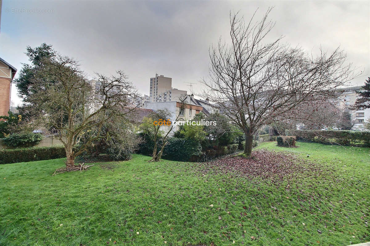 Appartement à CHATILLON