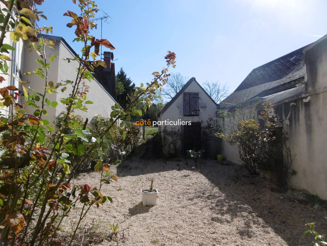 Maison à LIGNIERES