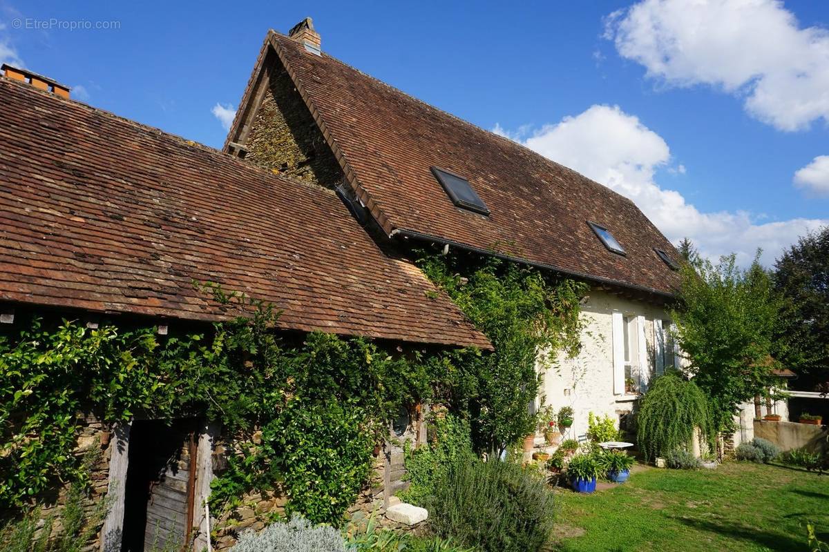 Maison à SAINT-JORY-DE-CHALAIS