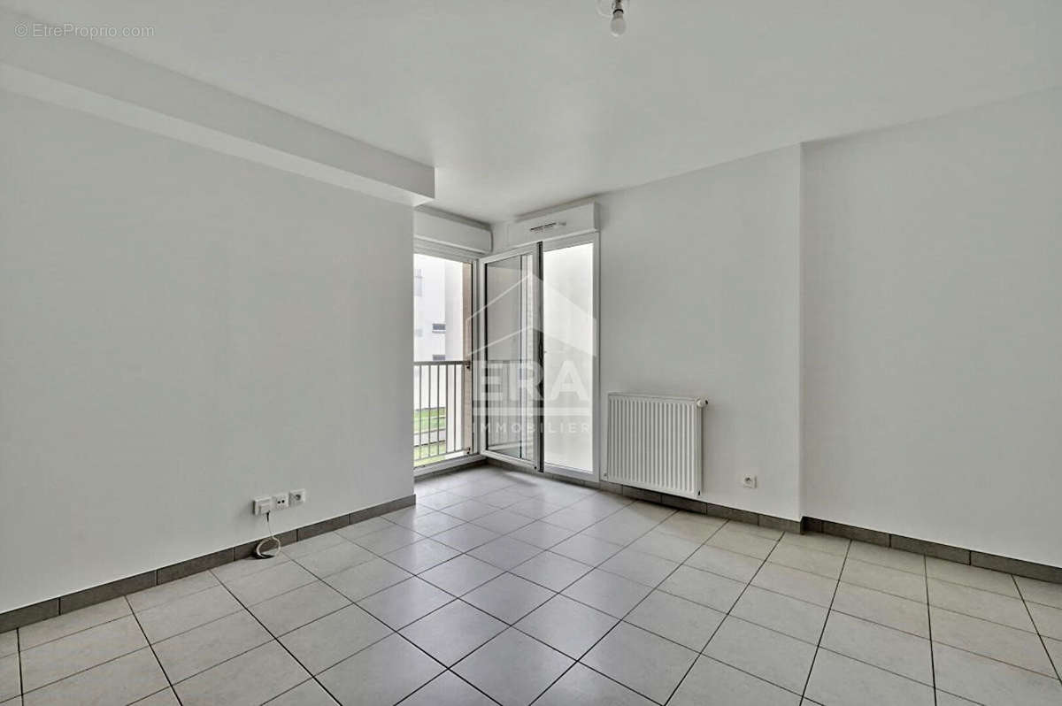 Appartement à NANTERRE