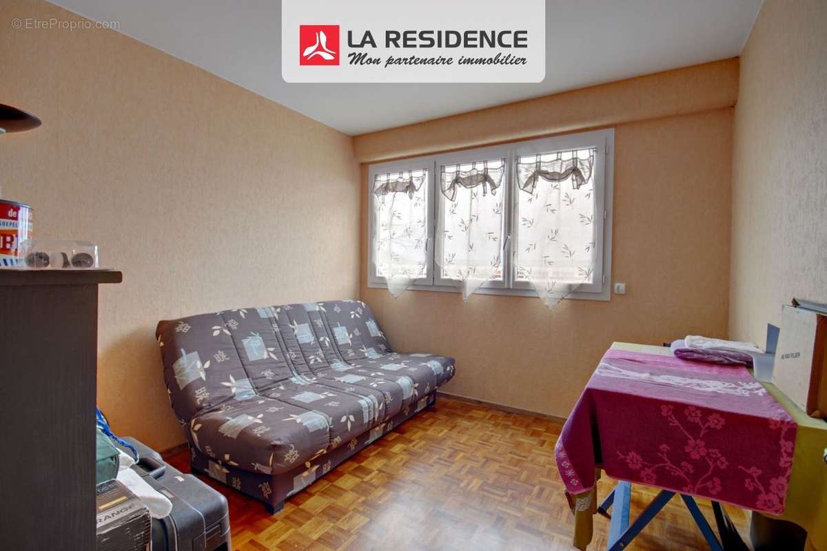 Appartement à AUBERGENVILLE