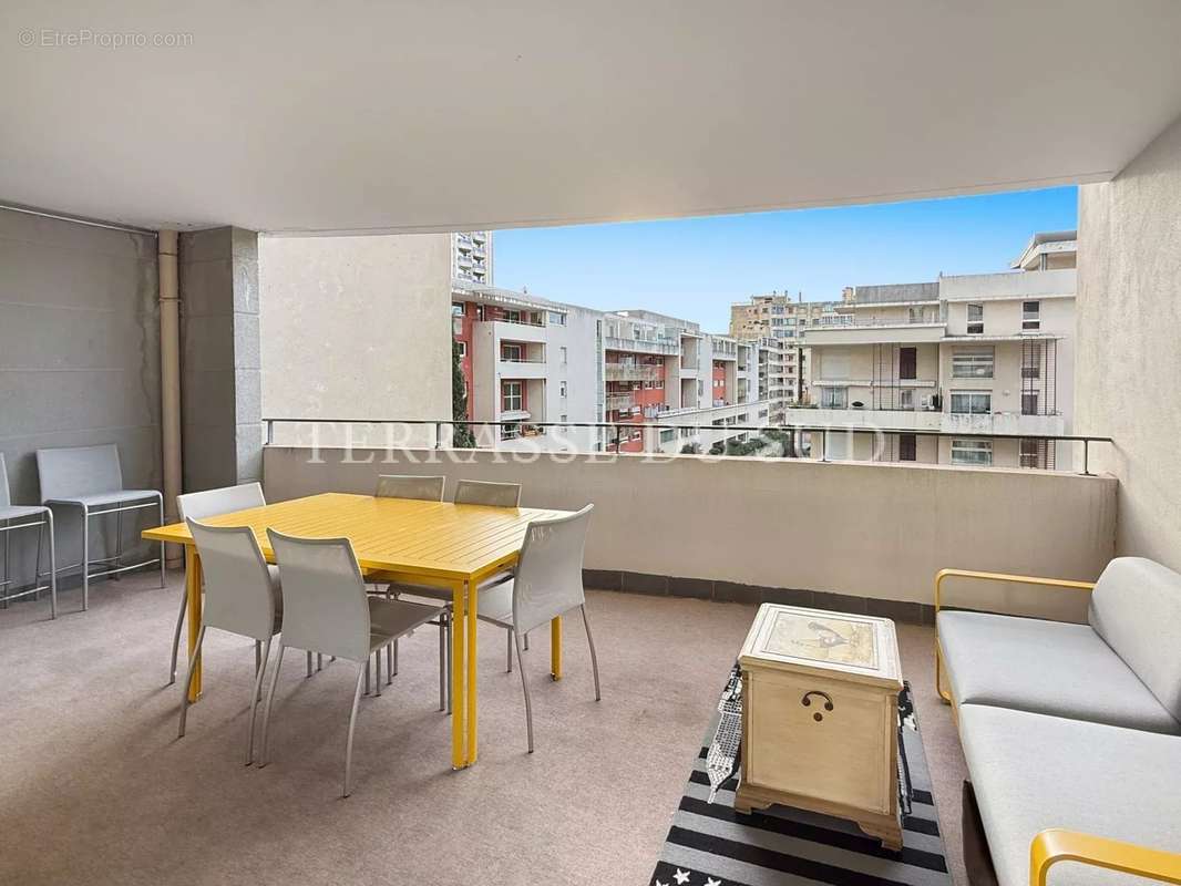 Appartement à MARSEILLE-8E