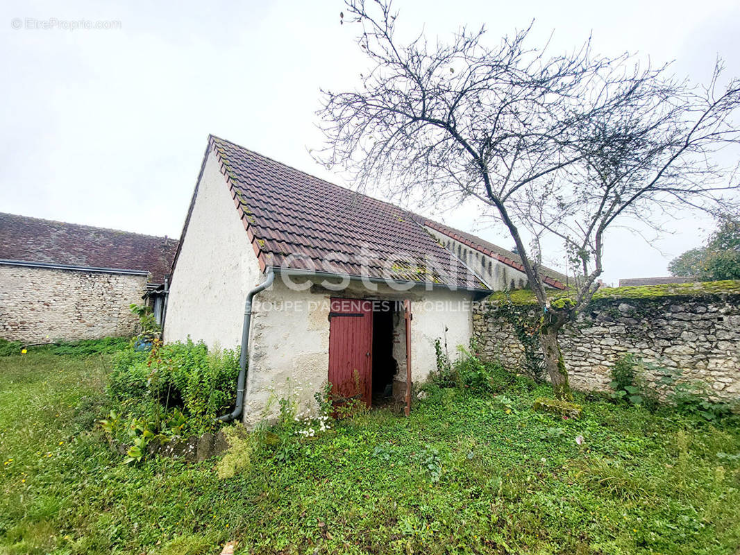 Maison à VILLEBAROU