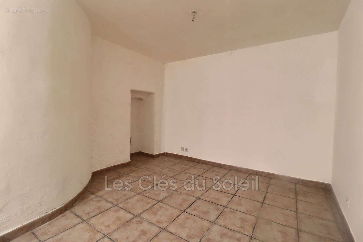 Appartement à BRIGNOLES