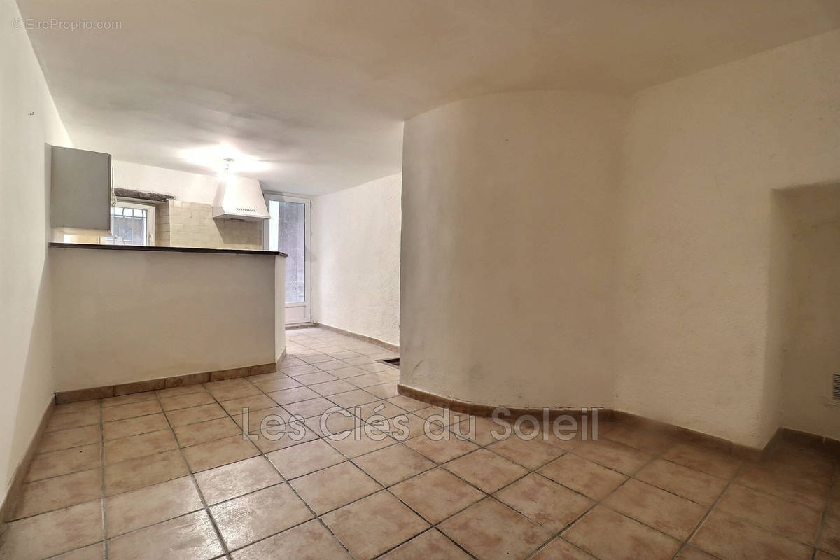 Appartement à BRIGNOLES