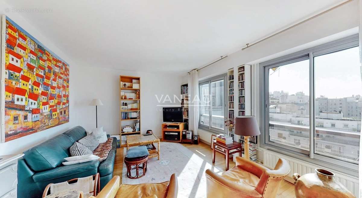 Appartement à PARIS-19E